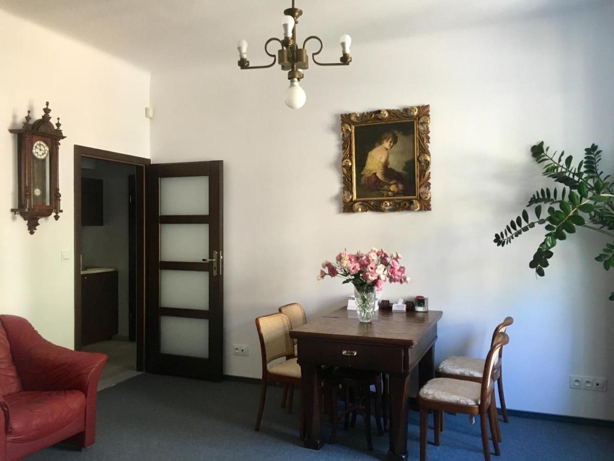 Bed and Breakfast Warszawa Stare Bielany Екстер'єр фото